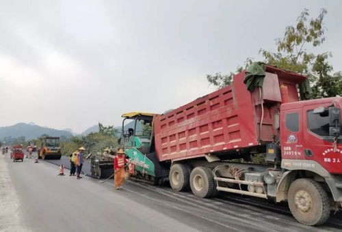 筑路興區(qū)促振興 龍州聯(lián)線路面大修工程暨附屬建筑勞務(wù)分包圓滿收官